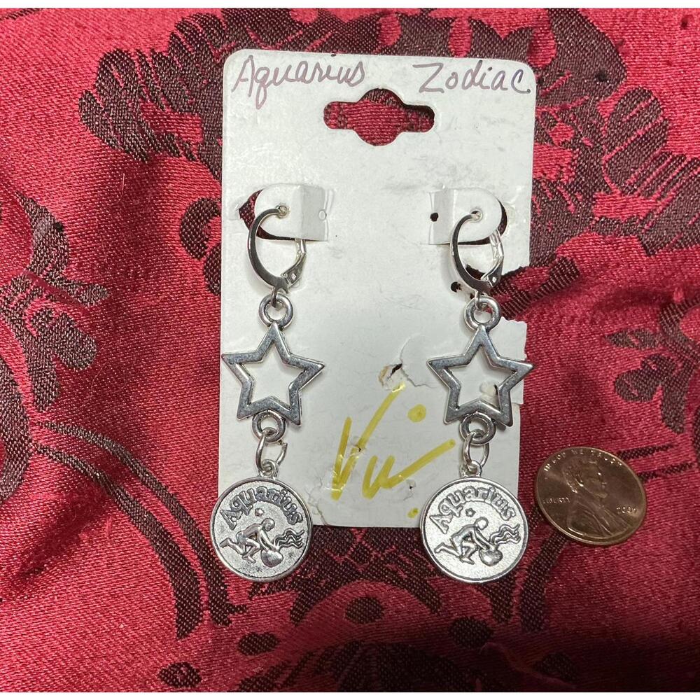 Aquarius Star Earrings